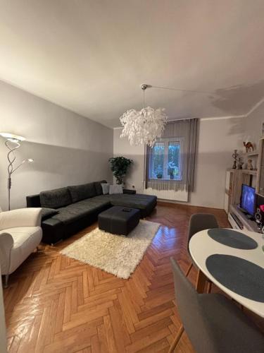 Zalaegerszeg Apartment | PlatánWood ComfortHome