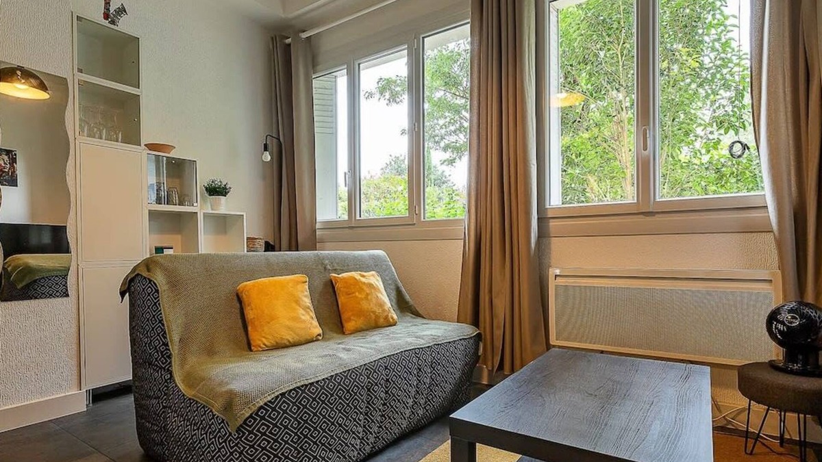 Saint - Michel Apartment | Platanes - St-Michel - Proche Stadium Tfc - Métro