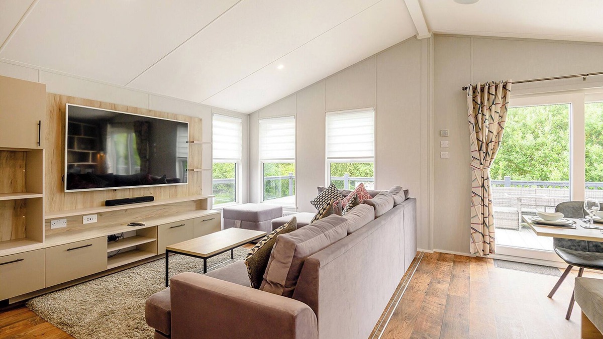 Mablethorpe Ski Chalet | Platinum 4 berth Lodge (Pet)