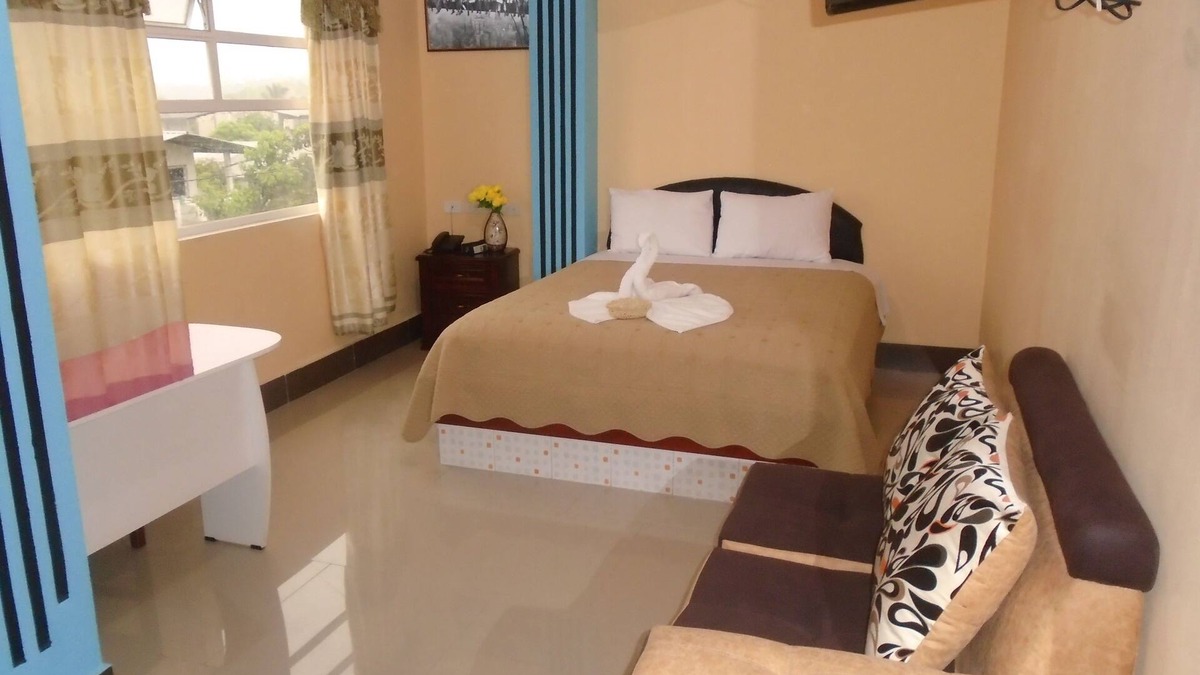 Sucumbios Province Hotel | Platinum Class Hostal