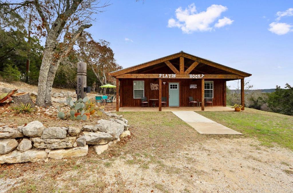 Canyon Lake House | Playin Hooky