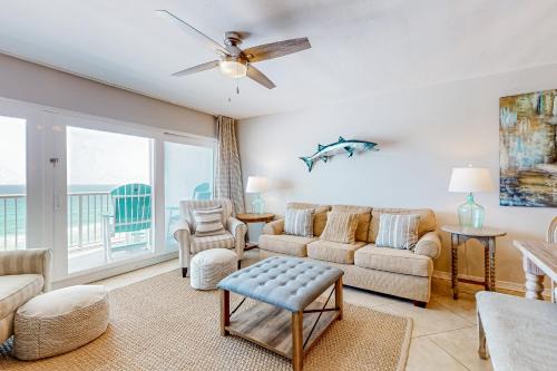 Fort Walton Beach Apartment | Playing Hooky, Unit 7012
