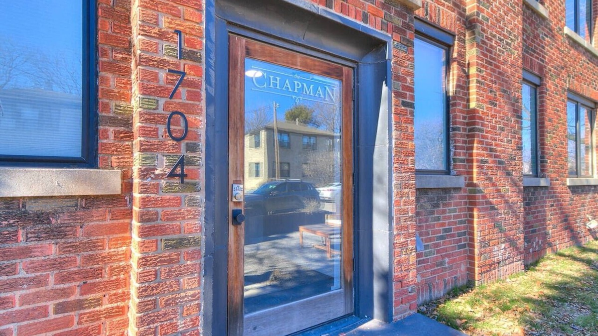 Central Oklahoma City Apartment | Plaza Southwest - Trendy 2Bed Apt