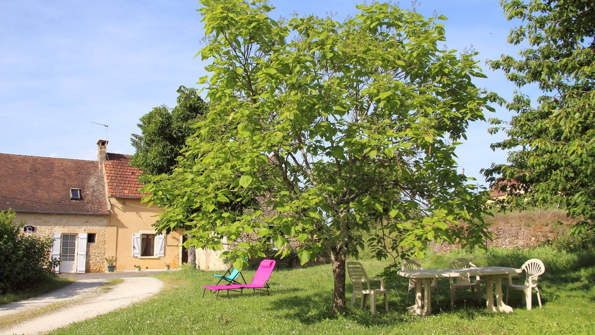 Saint-Crepin-et-Carlucet House | Pleasant cottage in the countryside 12 kms from Sarlat