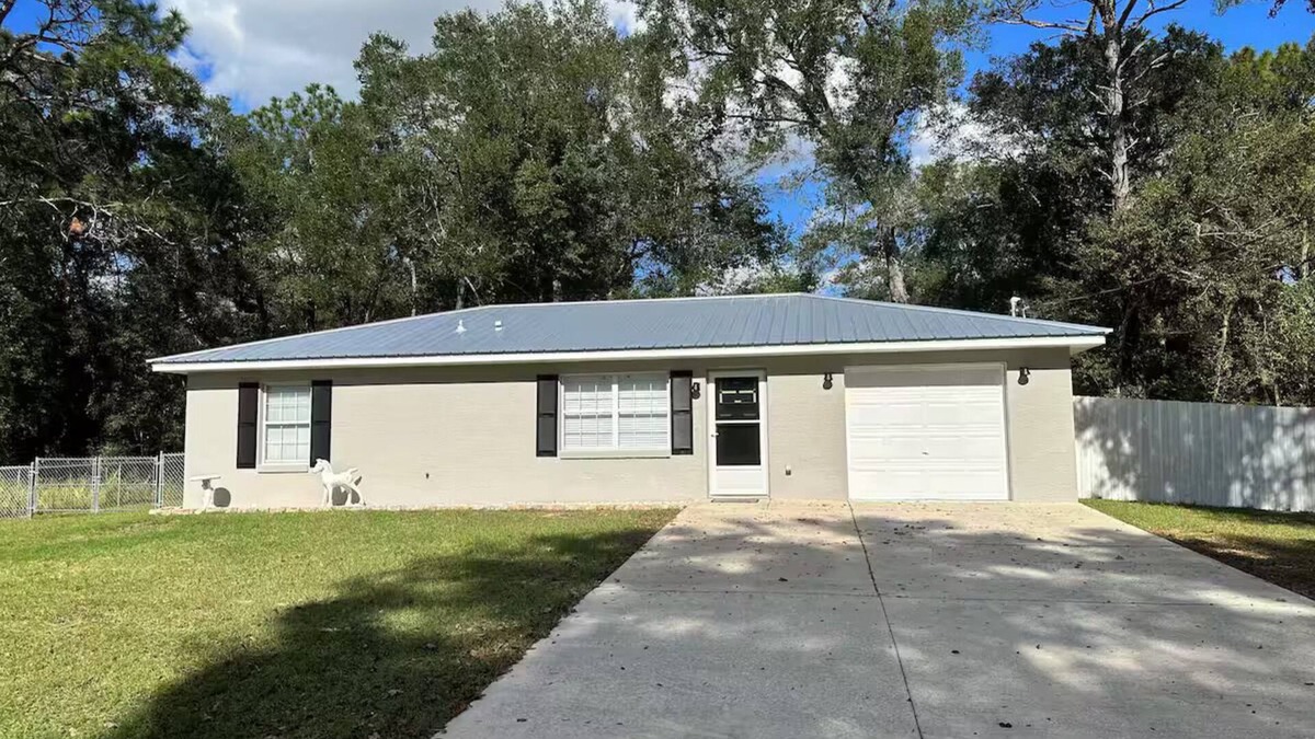 Ocala House | Pleasant 2/2 Home in Ocala