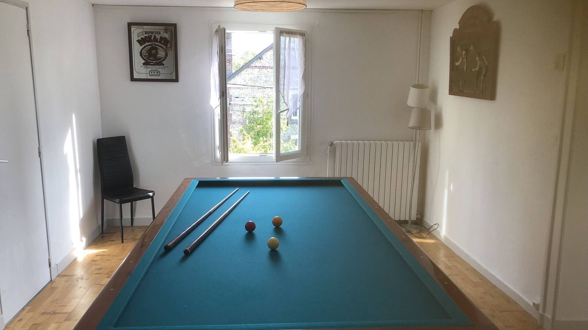 Montivilliers Apartment | Pleasant apartment in maison de maître.