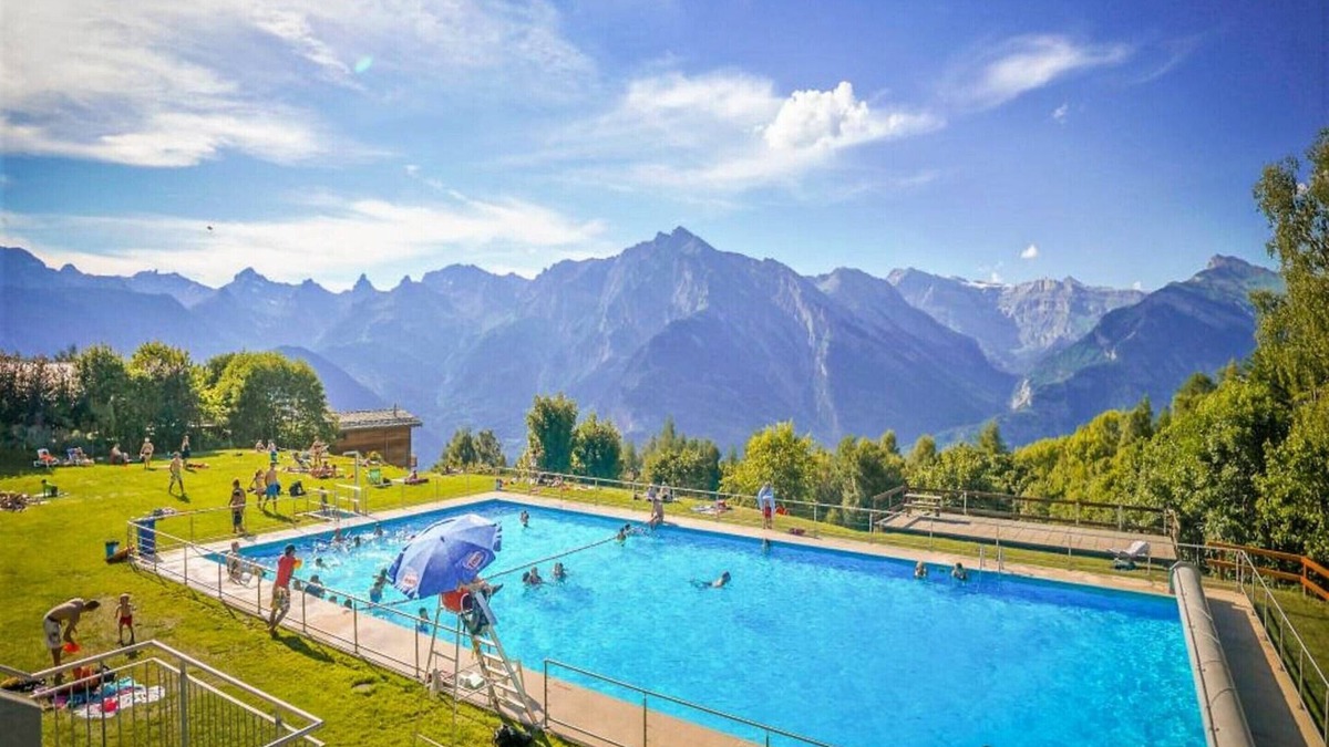 Nendaz Apartment | Pleasant Apartment With Sauna