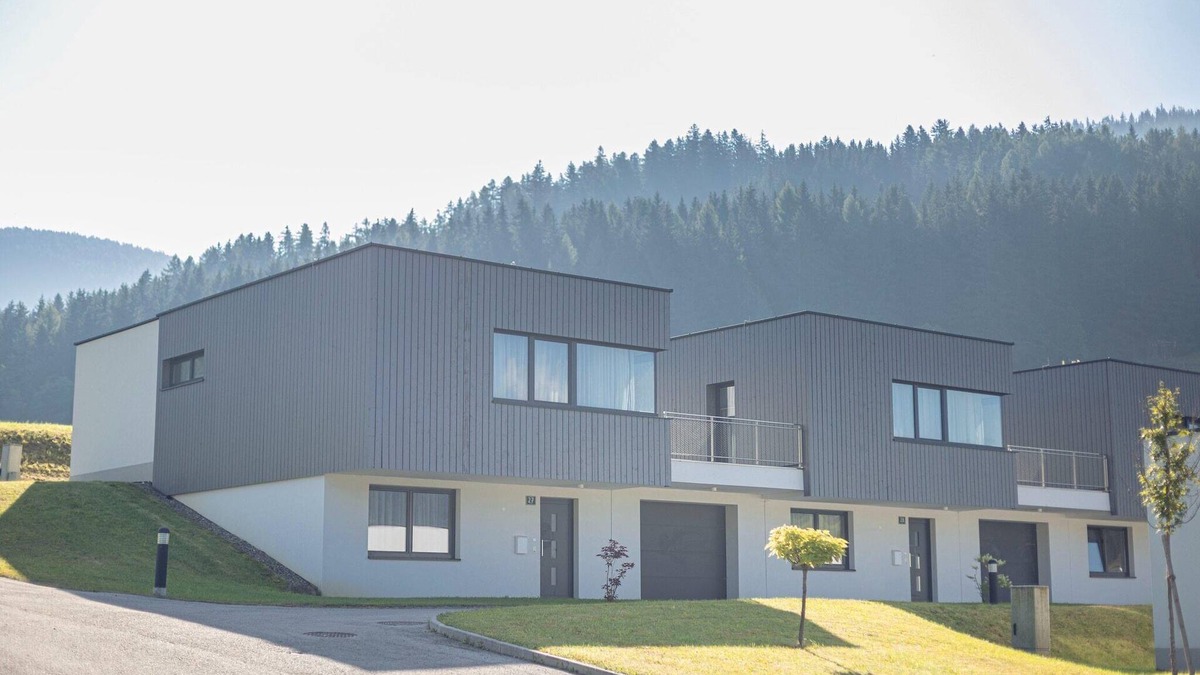 Sankt Lambrecht Ski Chalet | Pleasant chalet on the ski slopes