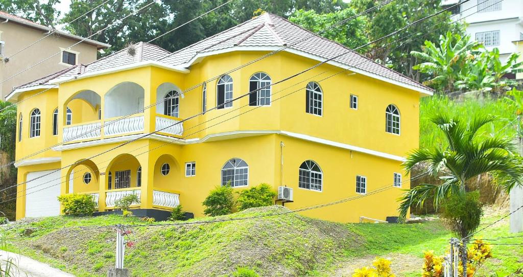 Stewart Town Apartment | Pleasant Get-Away