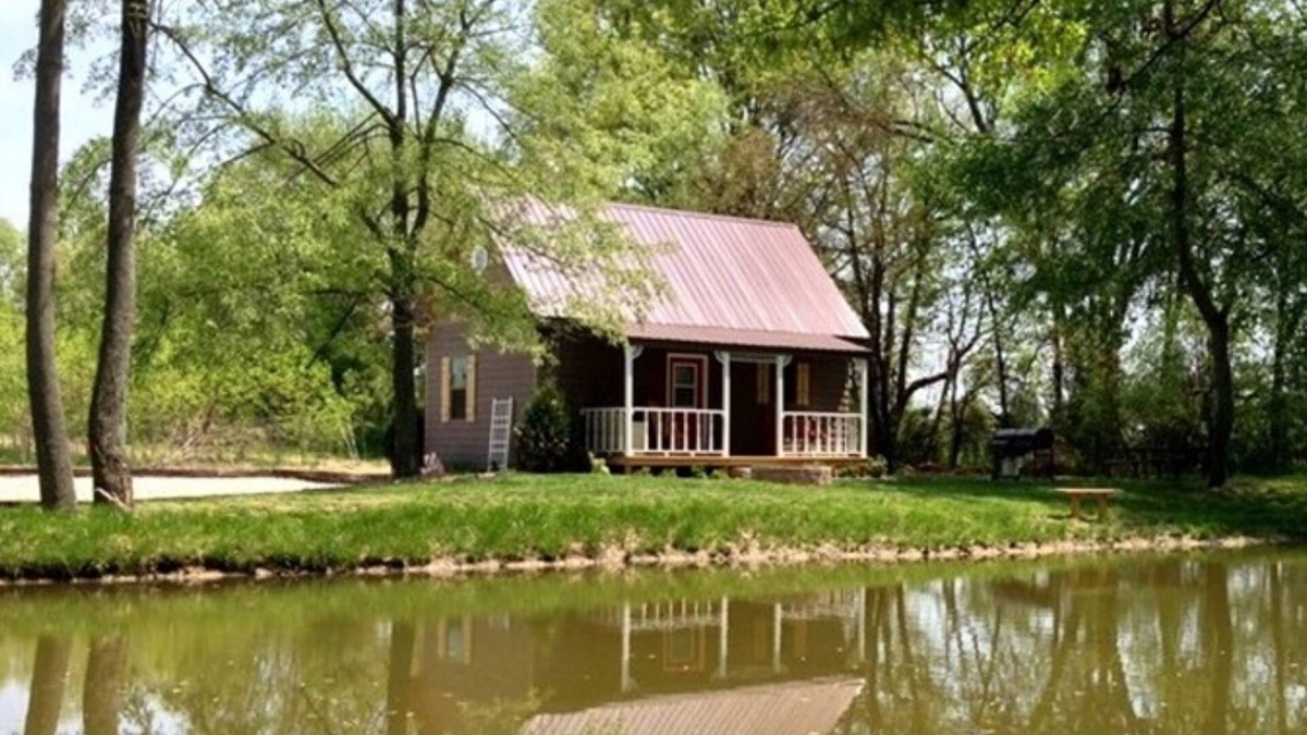 Lyons Cottage | Pleasant Grove Farm LLC
