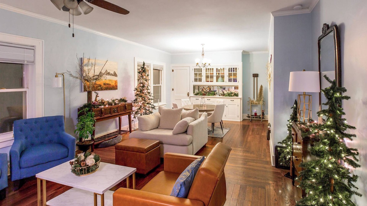 Pella House | Pleasant Stay in Pella