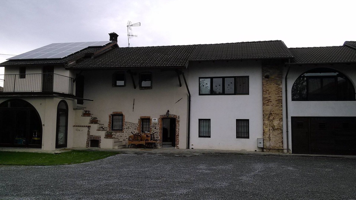 Boves House | Pleasant studio apartment convenient to all the beautiful valleys and ski resorts of Cuneo