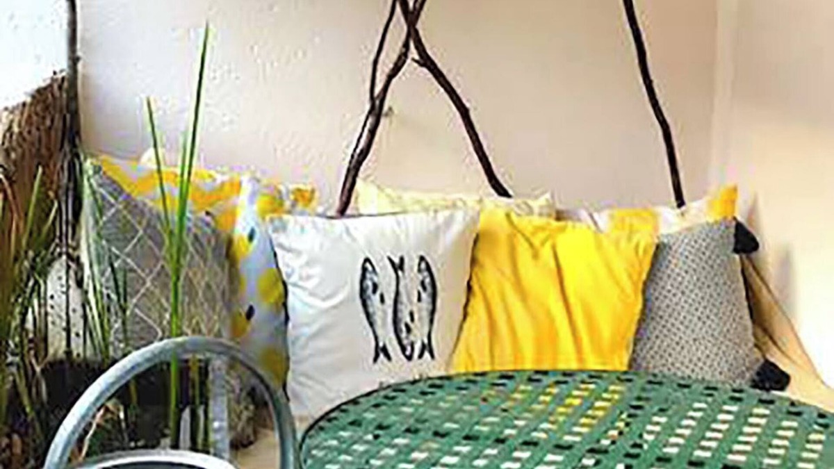 Minimes - Barriere de Paris Apartment | Pleasant T3 terrace in the heart of Minimes, 3 minutes from the metro (2 stations from downtown)