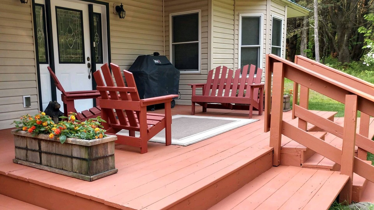 Milford House | Pleasant Valley Pines - Peaceful getaway, 3 bdrm/2 ba ranch, near Dreams Park