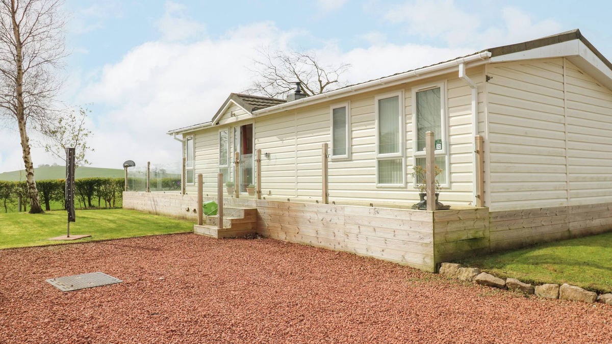 Welton Cottage | PLOT 32, with hot tub in Armathwaite