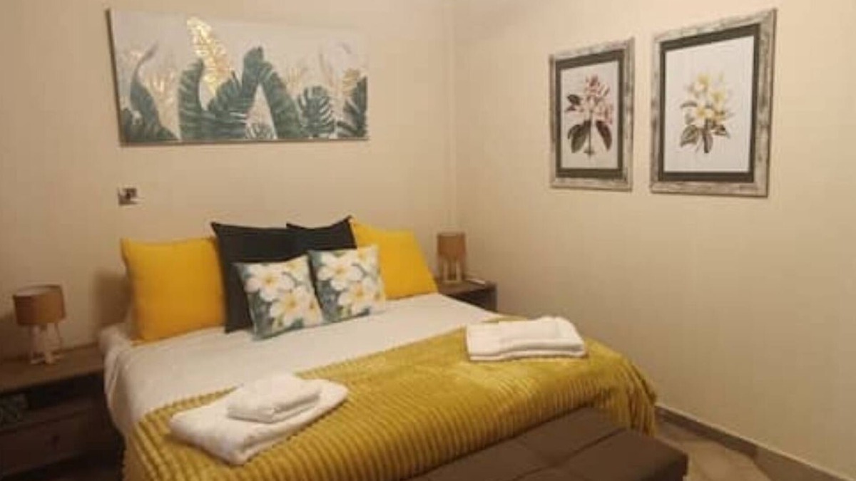 Aradippou Apartment | Plumeria Place Bright and spacious studio
