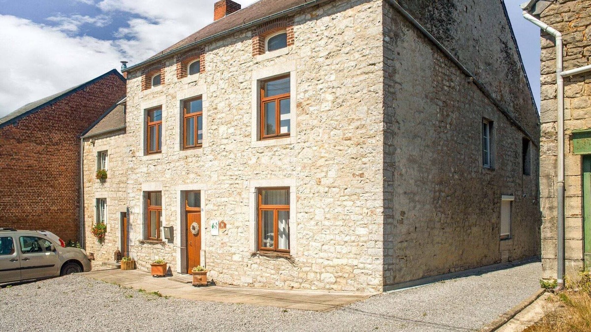 Tombeek House | Plush Holiday Home in Matagne-La-Petite with Private Garden