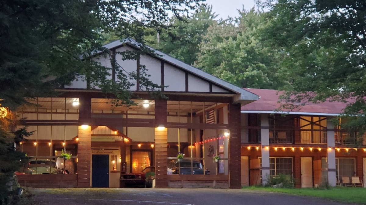 Gouldsboro Hotel | Pocono Mountains Hotel and Spa