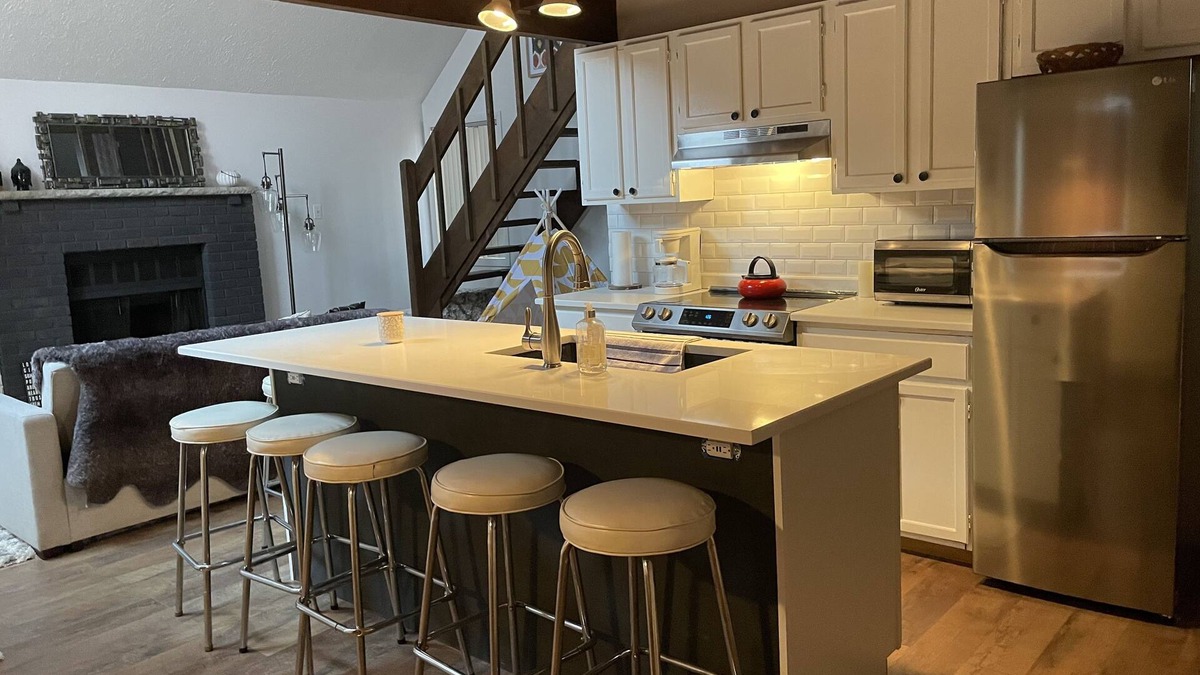 Tobyhanna Ski Chalet | Pocono Mountains Ski Chalet