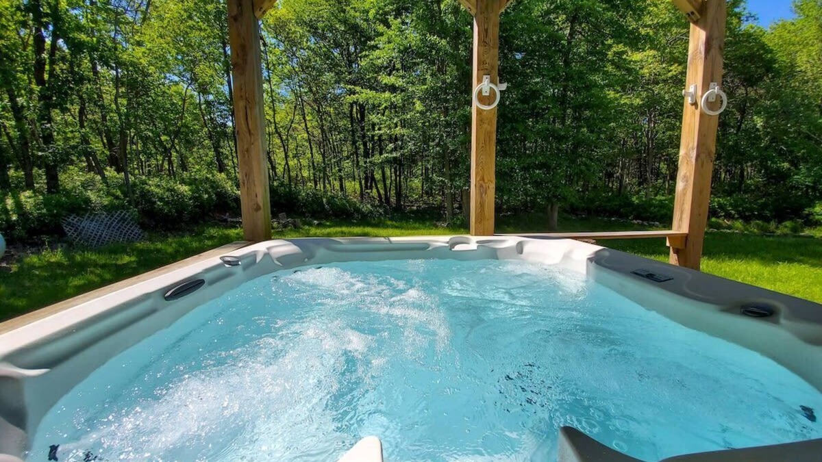 Long Pond House | Pocono Mtn Escape w/Hot Tub, Pool & Barrel Sauna