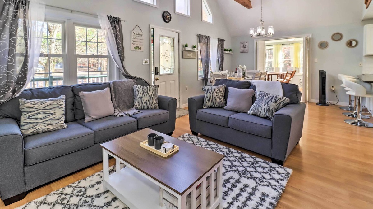 Albrightsville House | Poconos Family Getaway ~ 9 Mi to Big Boulder!