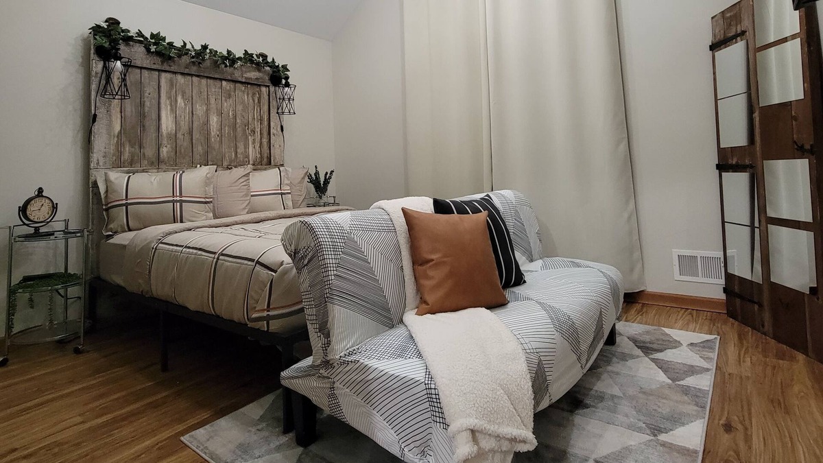 Saylorsburg House | Poconos Gem: Nearby Winery, "No Cleaning Fee."