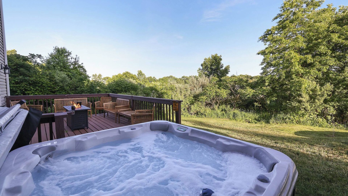 Stroudsburg House | Poconos Secret Spa - COLD PLUNGE, HOT TUB, and SAUNA- 10 Beds 3.5 Bath Home