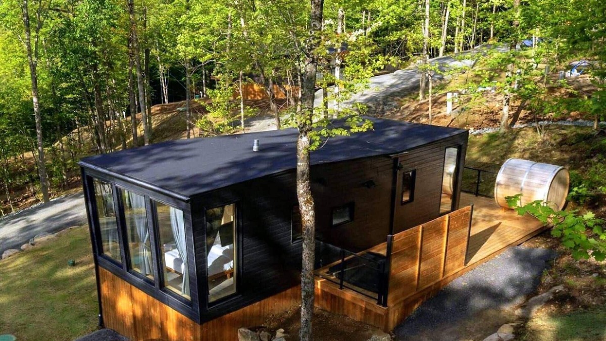 La Conception Ski Chalet | Pod at Bel Air - Ideal for Friends/Family - Private Jacuzzi & Sauna - Bbq