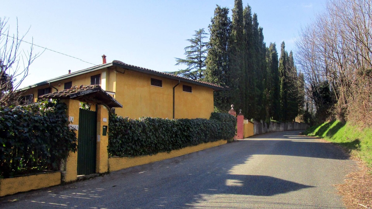 Gassano Cottage | Podere la Piana Cottage Cherry Tree
