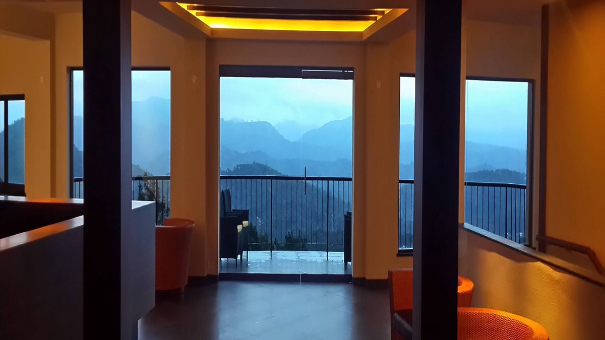 Elappara Hotel | Poetree Thekkady