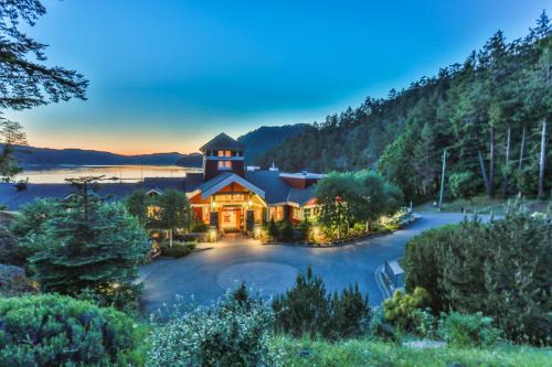 Pender Island Resort | Poets Cove Resort & Spa
