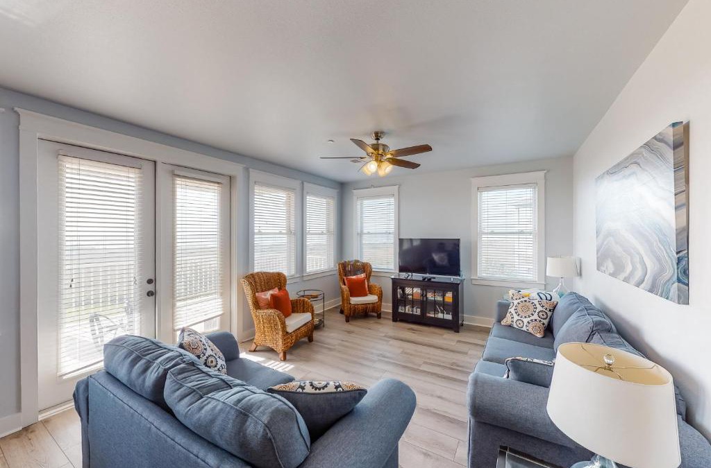 Red Fish Cove Apartment | Point West Resort #203