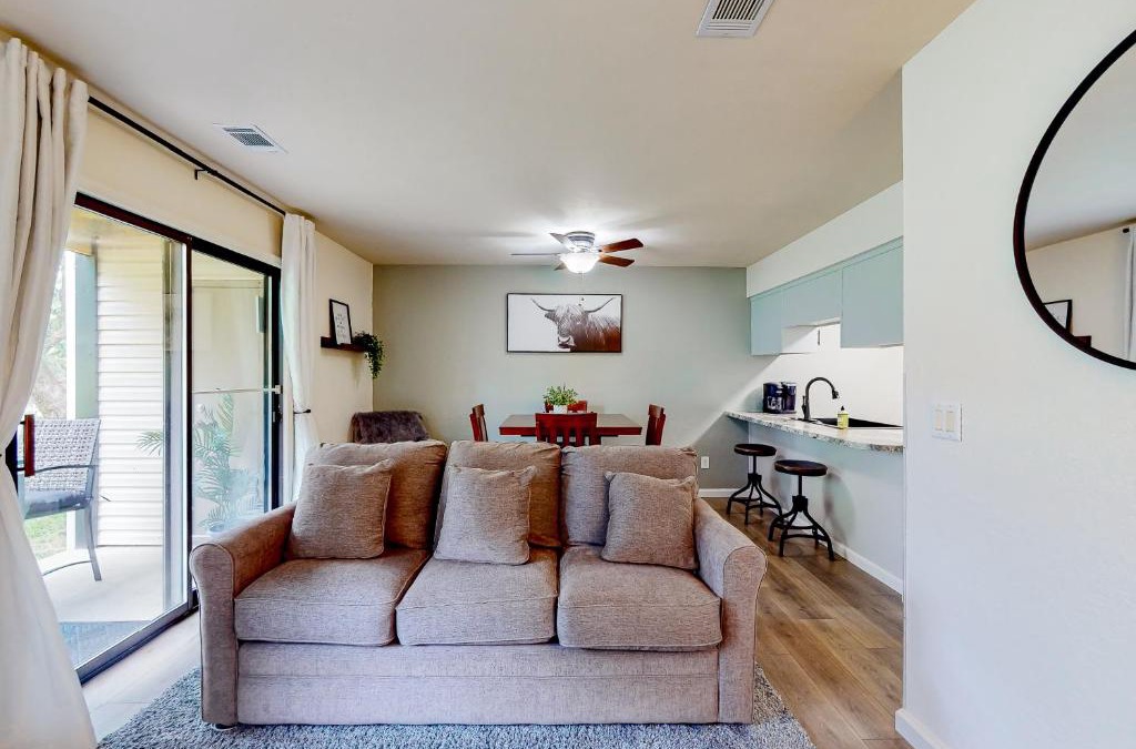 Table Rock Apartment | Pointe Royale Condos, #5