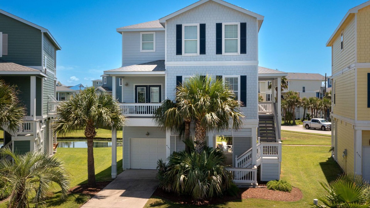 Red Fish Cove House | Pointe West 4 Bed 4 Bath Luxury Home