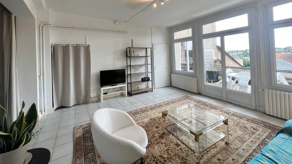 Poitiers Apartment | Poitiers, un certain regard