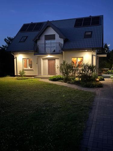 Bialogora House | Pokoje Gościnne Białogóra