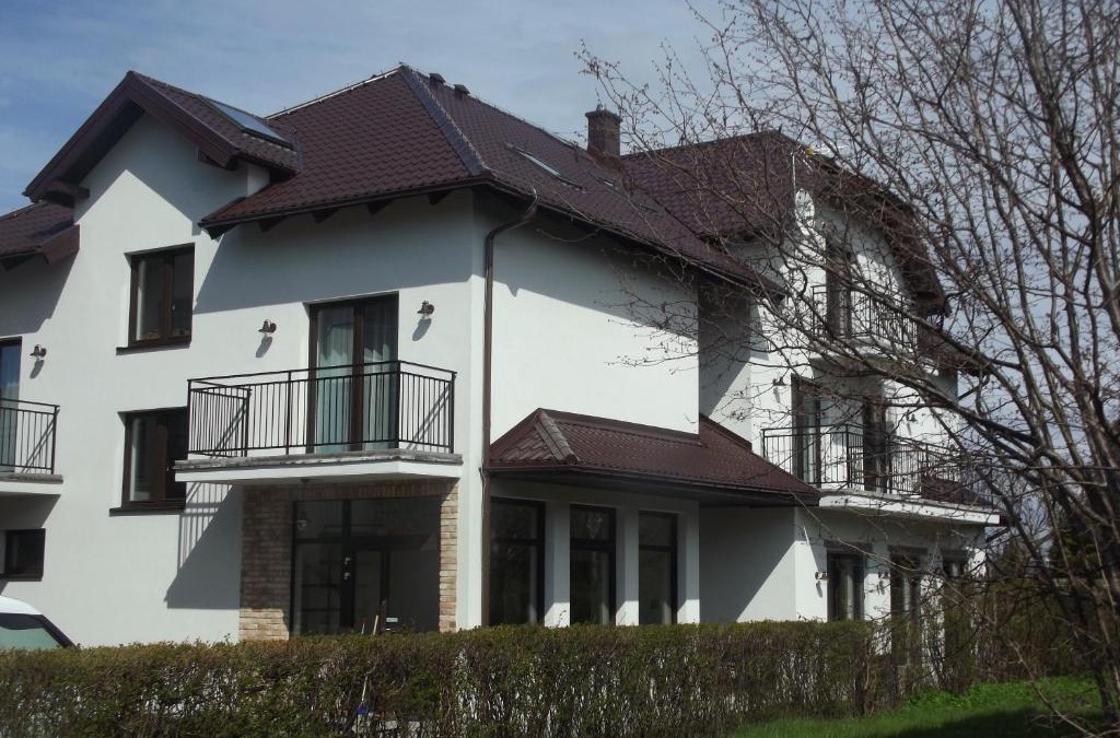 Bialogora House | Pokoje Gościnne "MARIA"