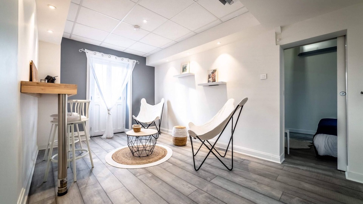 Brive-la-Gaillarde Apartment | POMPIDOU 4 - Chic & Elégant - 2 chambres