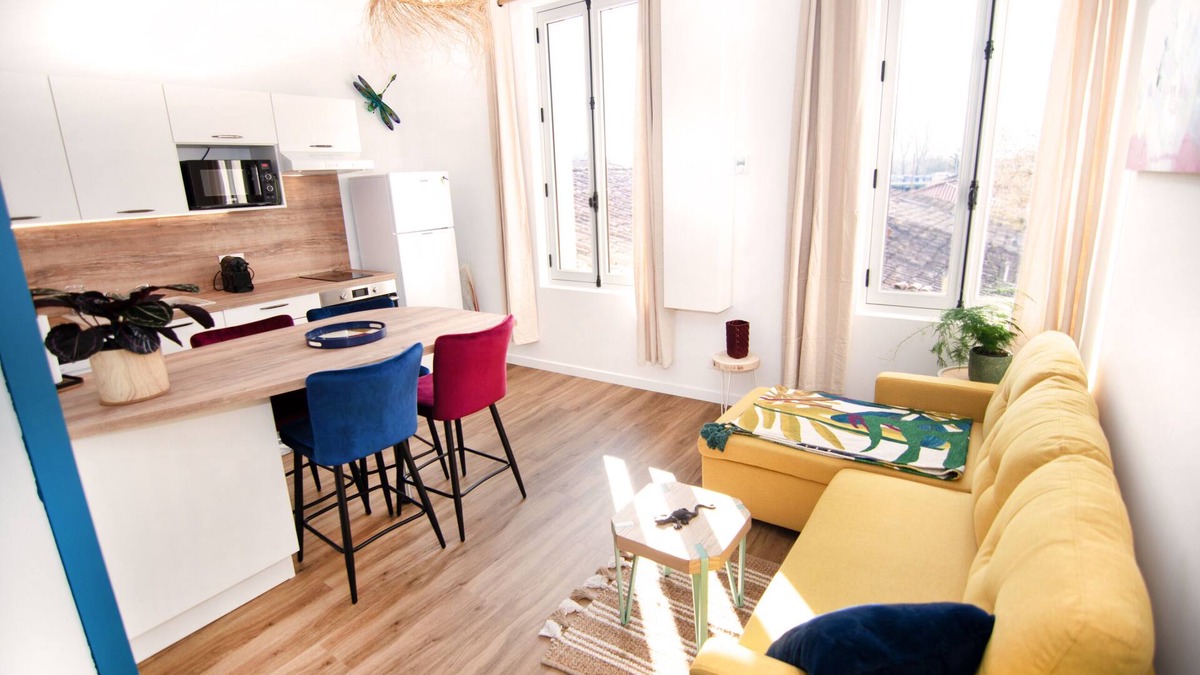 Libourne Apartment | Pompidou Residence – apt 202 tropical