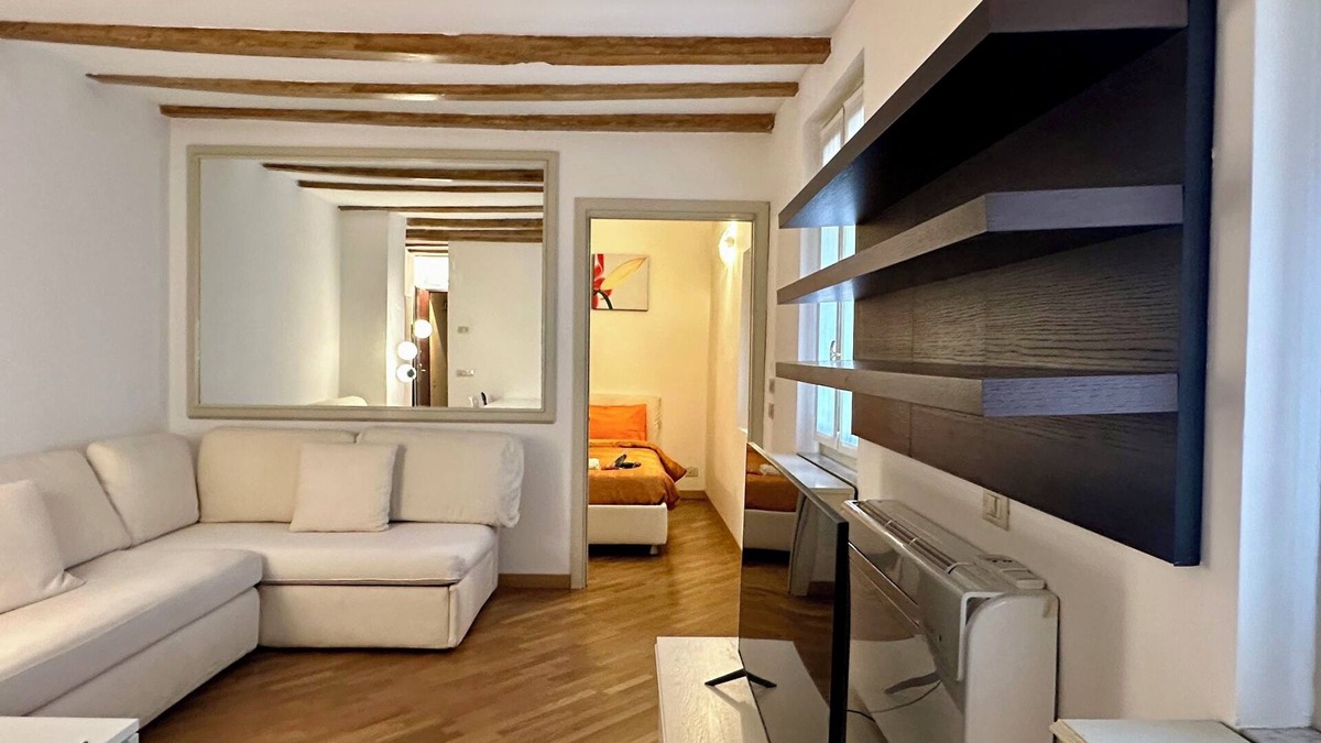 San Marco Apartment | Pontaccio 4 Bilo - One Bedroom Apartment, Sleeps 4
