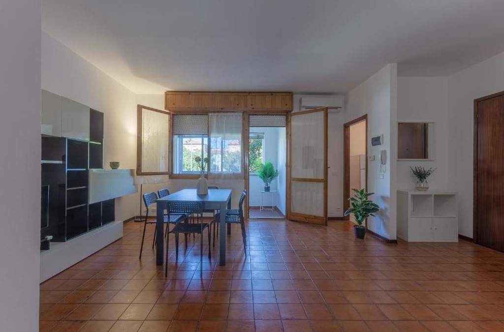 Pontelagoscuro Apartment | Pontelagoscuro Huge & Residential Apartment
