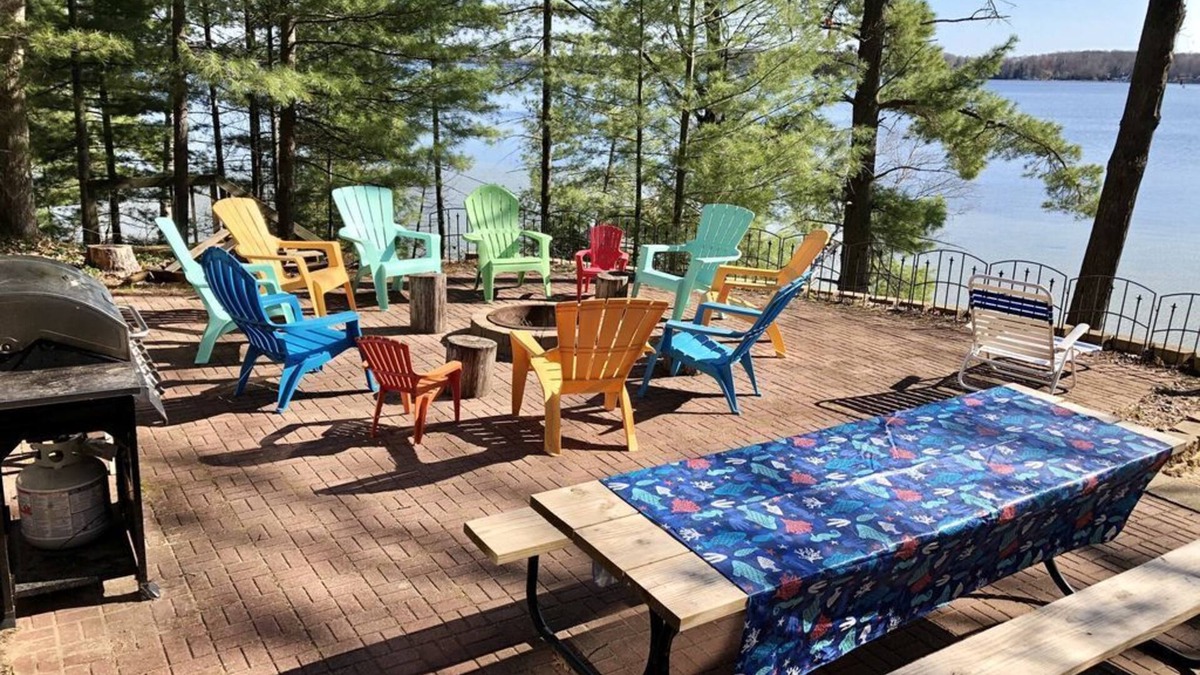 Interlochen Cottage | PONTOON NOW INCLUDED! Waterfront Duck Lake Cottage Interlochen, Traverse City!