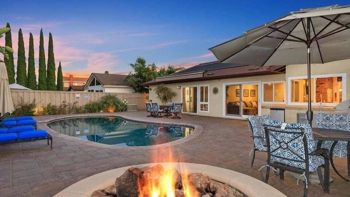 San Carlos House | Pool, A/C, fire pit, views of Cowles Mountain - Hemingway Heaven - New Listing with a pool!