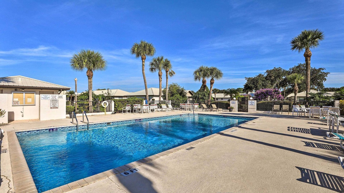 Highland Villa | Pool Access & Screened Porch: Sebring Villa!
