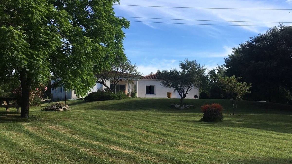Garrigues House | Pool and garden house near the Cévennes
