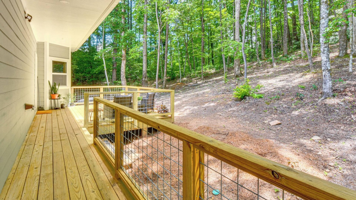 Clayton House | Pool & Golf Access: Family Cabin in Clayton