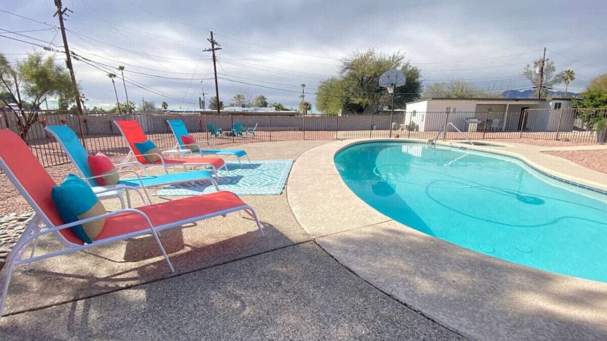 Tucson House | Pool/Hot Tub/3 BR/3 BA/Huge Yard/Fenced