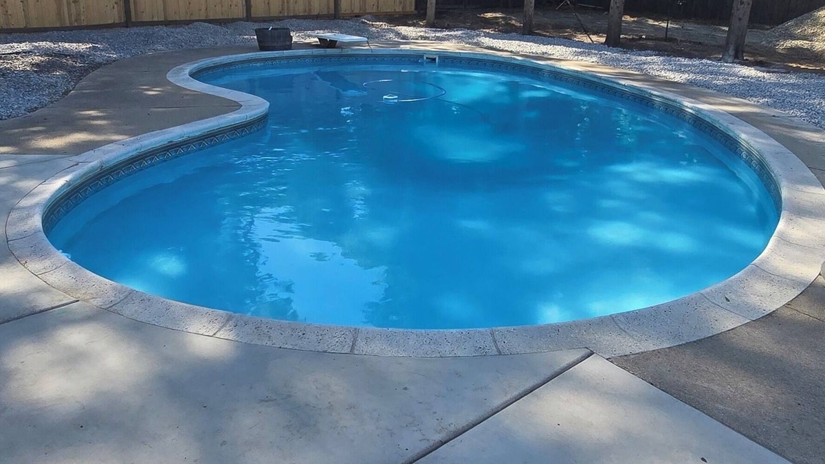 Red Bluff House | Pool house near Red Bluff fairgrounds with AC, WiFi, RV, boat parking