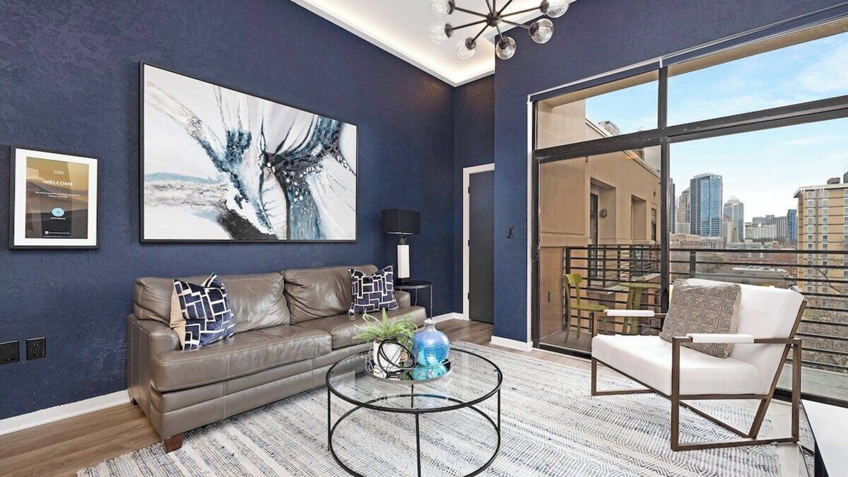 Fourth Ward Condo | POOL, ROOFTOP, SKYLINE VIEW in Downtown Charlotte