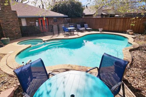 Lewisville House | Pool Theater Convenient Location 4bedroom2 Bath